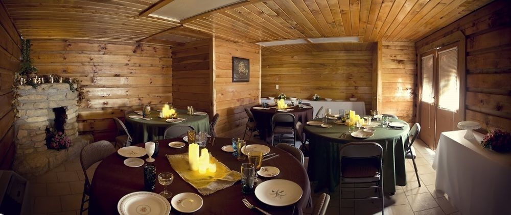 Black Bear Lodge Motel Slade Экстерьер фото